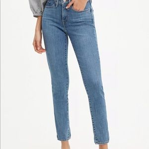 Levi’s 311 Shaping Skinny Ankle Jeans